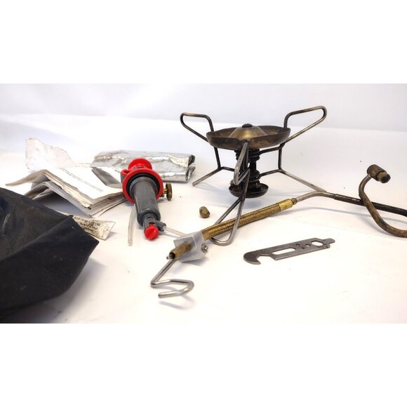 MSR WhisperLite International 600 Compact Multi-Fuel Camping / Backpacking Stove - Picture 2 of 5